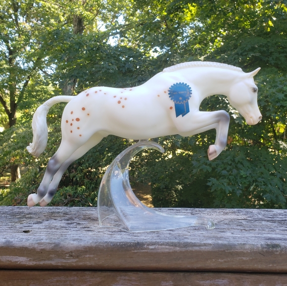 BREYER HORSE LOT, message me if interested! - Picture 9 of 11